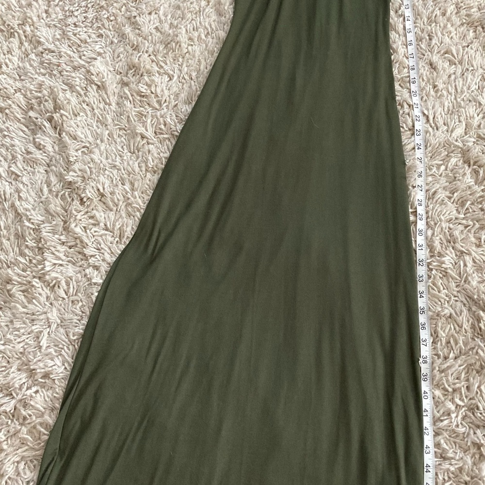 Dress - Picture 4 of 6